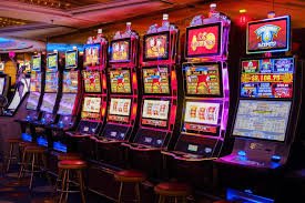 niyas toto Cash Out interface showing live table odds and settlement value